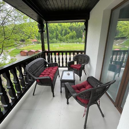 Castle Residence Apt. Eminescu Busteni Luaran gambar